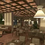 Akra & Hotel 5*